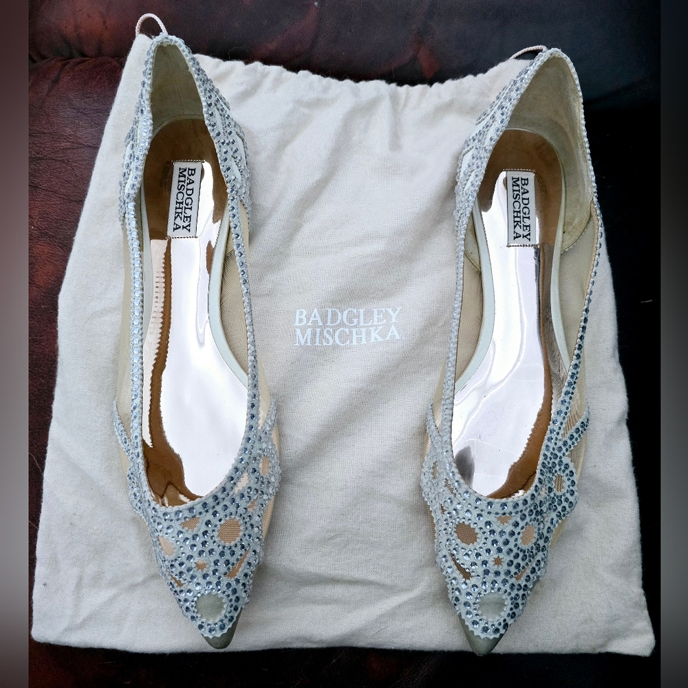 Badgley Mischka Women's Silver Embellished Flats